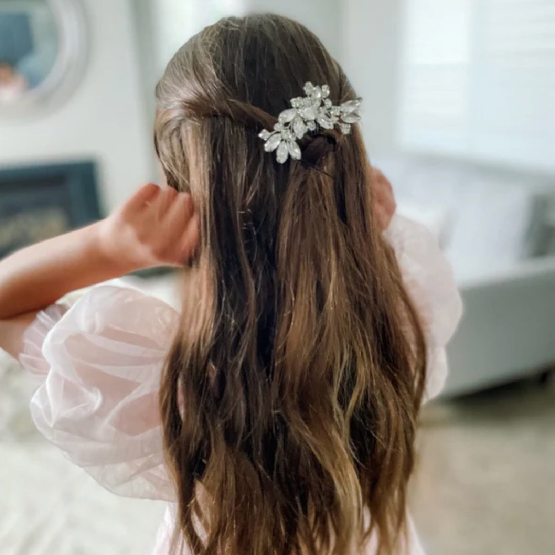 A LITTLE LACEY GIRLS DIAMANTE HAIR COMB