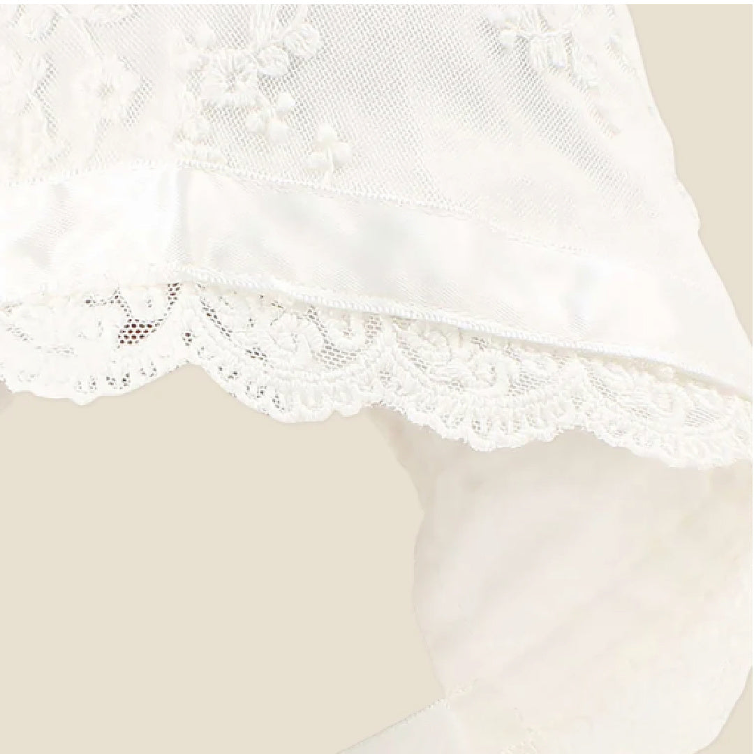 BEBE GIRLS LACE BONNET - IVORY