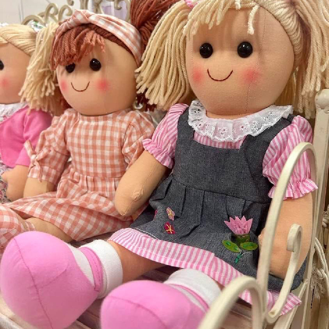 HOPSCOTCH COLLECTABLE DOLL - SADIE