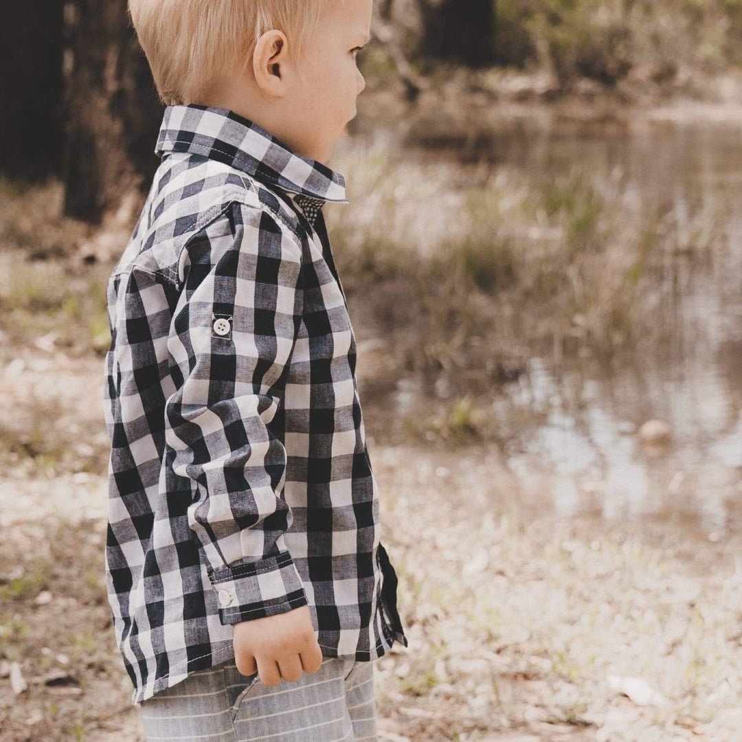 LOVE HENRY BOYS DRESS SHIRT - LARGE NAVY CHECK