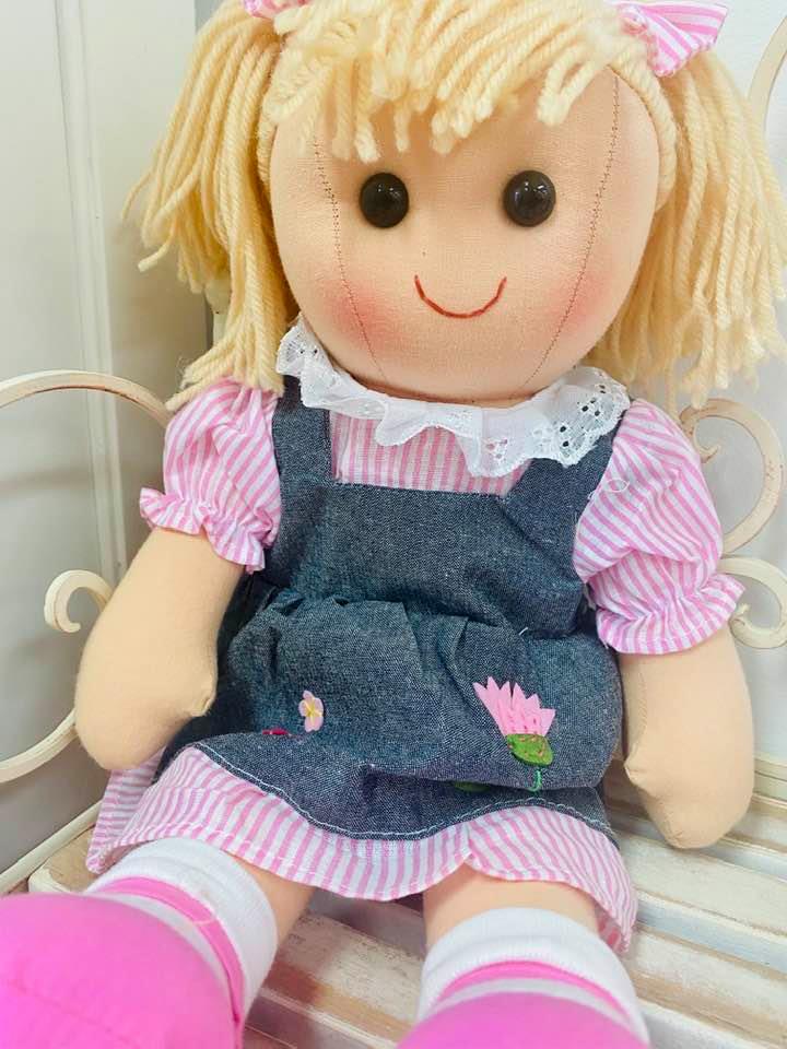 HOPSCOTCH COLLECTABLE DOLL - MADDIE