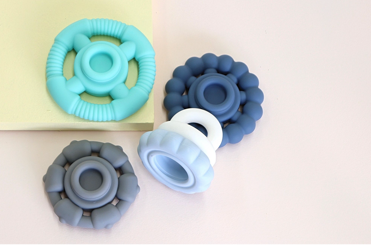 JELLYSTONE DESIGNS STACKER AND TEETHER TOY - OCEAN