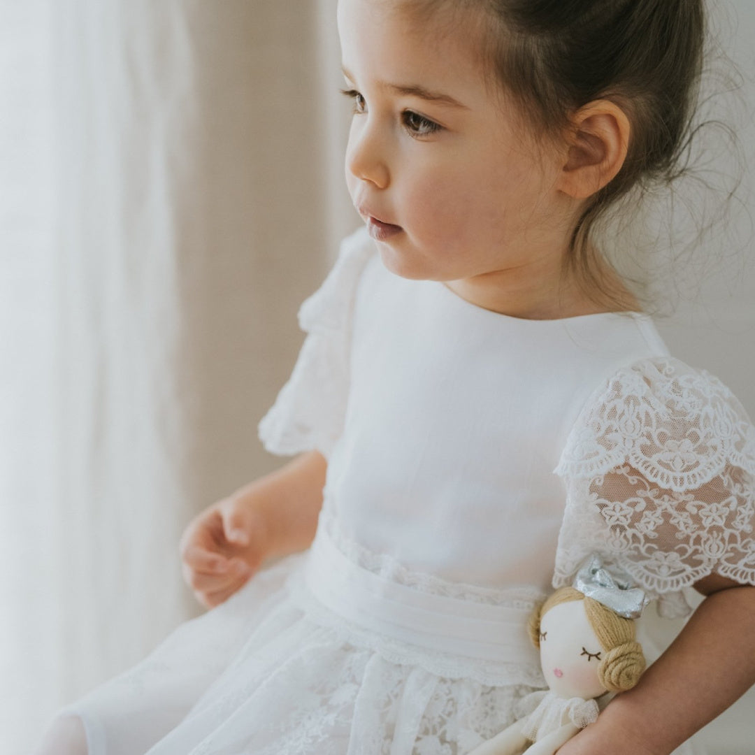 BEBE FLOATY SLEEVE LACE DRESS