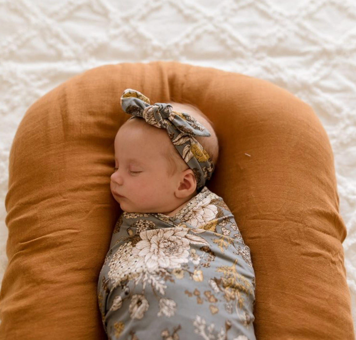 LUNA'S TREASURES INDIGO BLOOMS JERSEY TOPKNOT HEADBAND