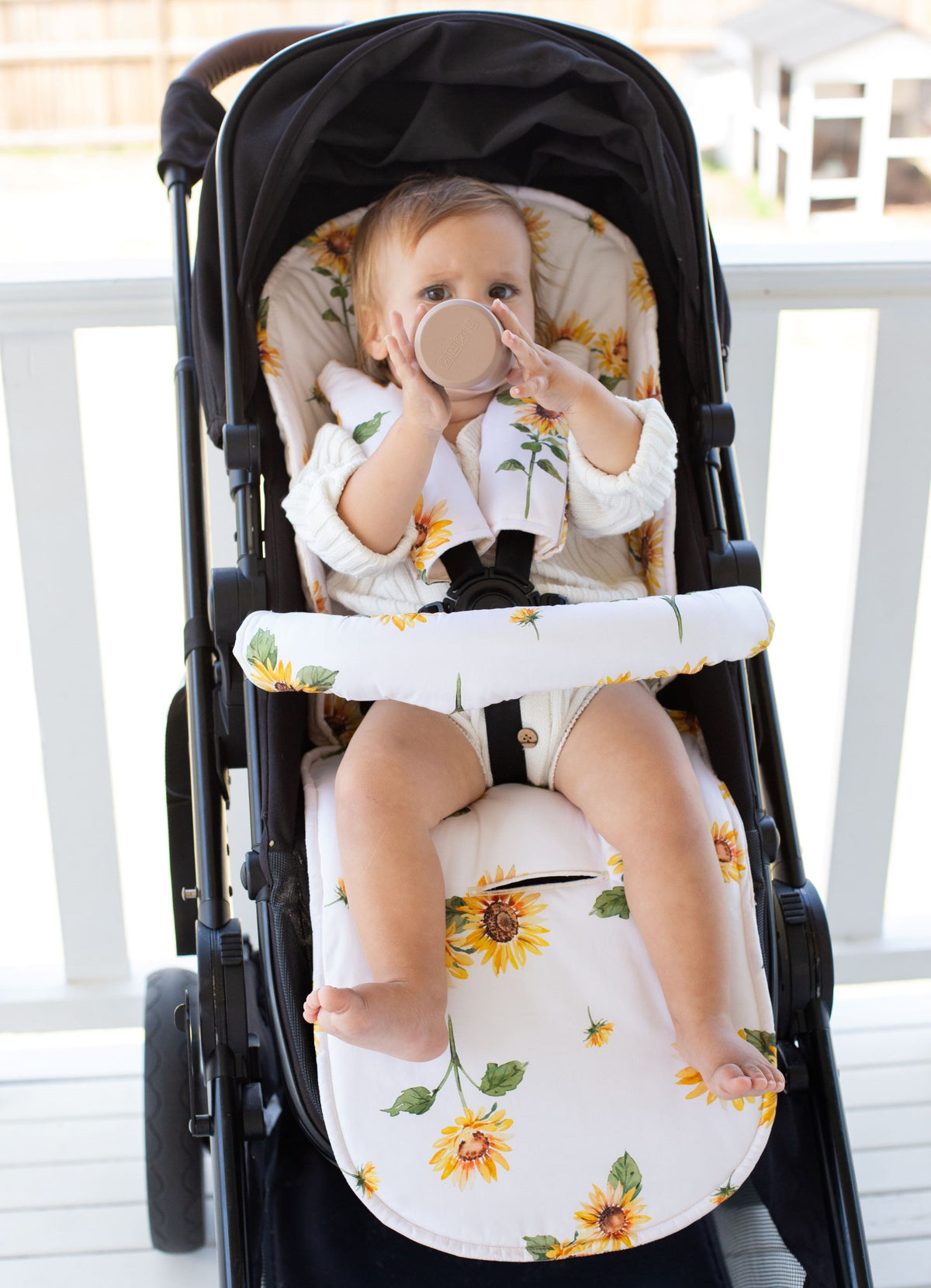 BAMBELLA DESIGNS UNIVERSAL PRAM LINER - SUNNY DAYS