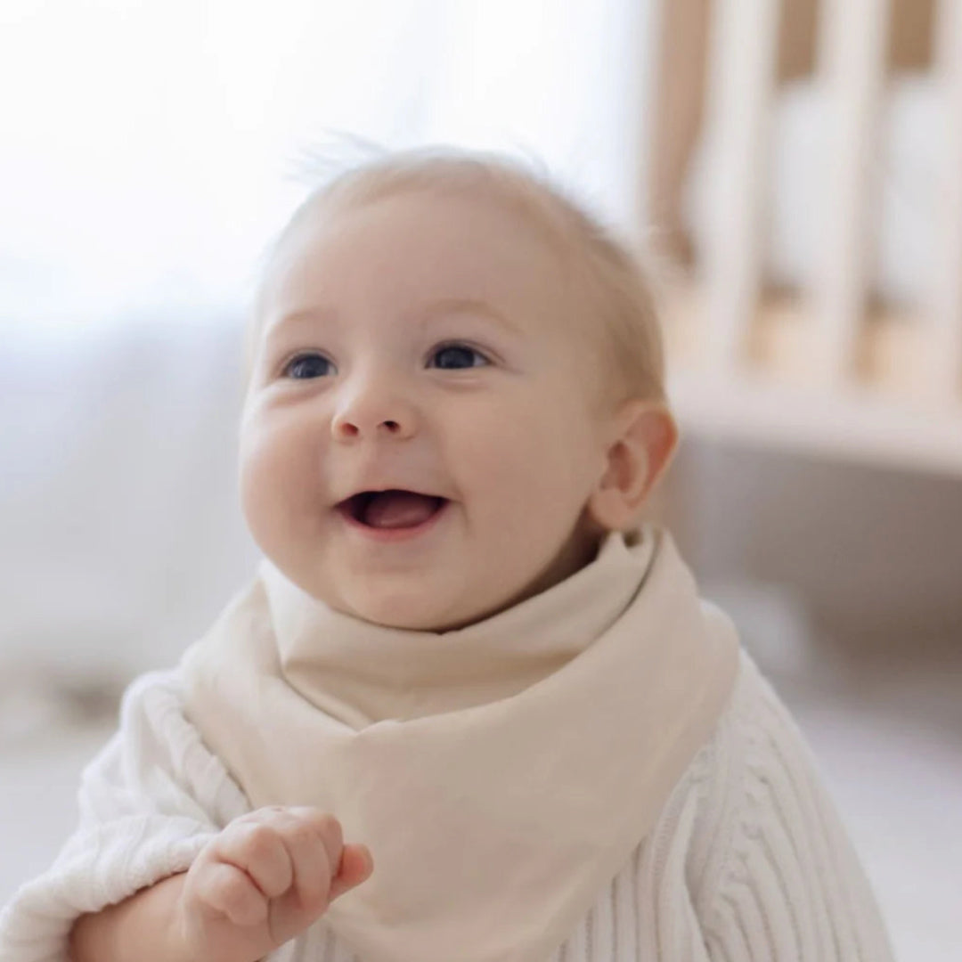 BAMBELLA DESIGNS BANDANA BIBS 2 PACK | BEAR IN THERE &amp; OAT