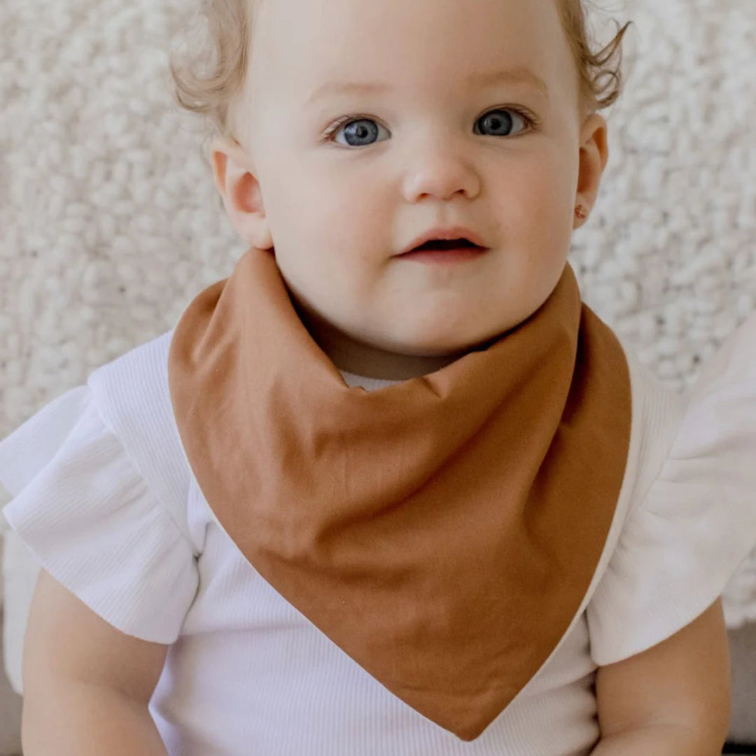 BAMBELLA DESIGNS BANDANA BIBS 2 PACK | QUEEN OF THE JUNGLE AND CHESTNUT