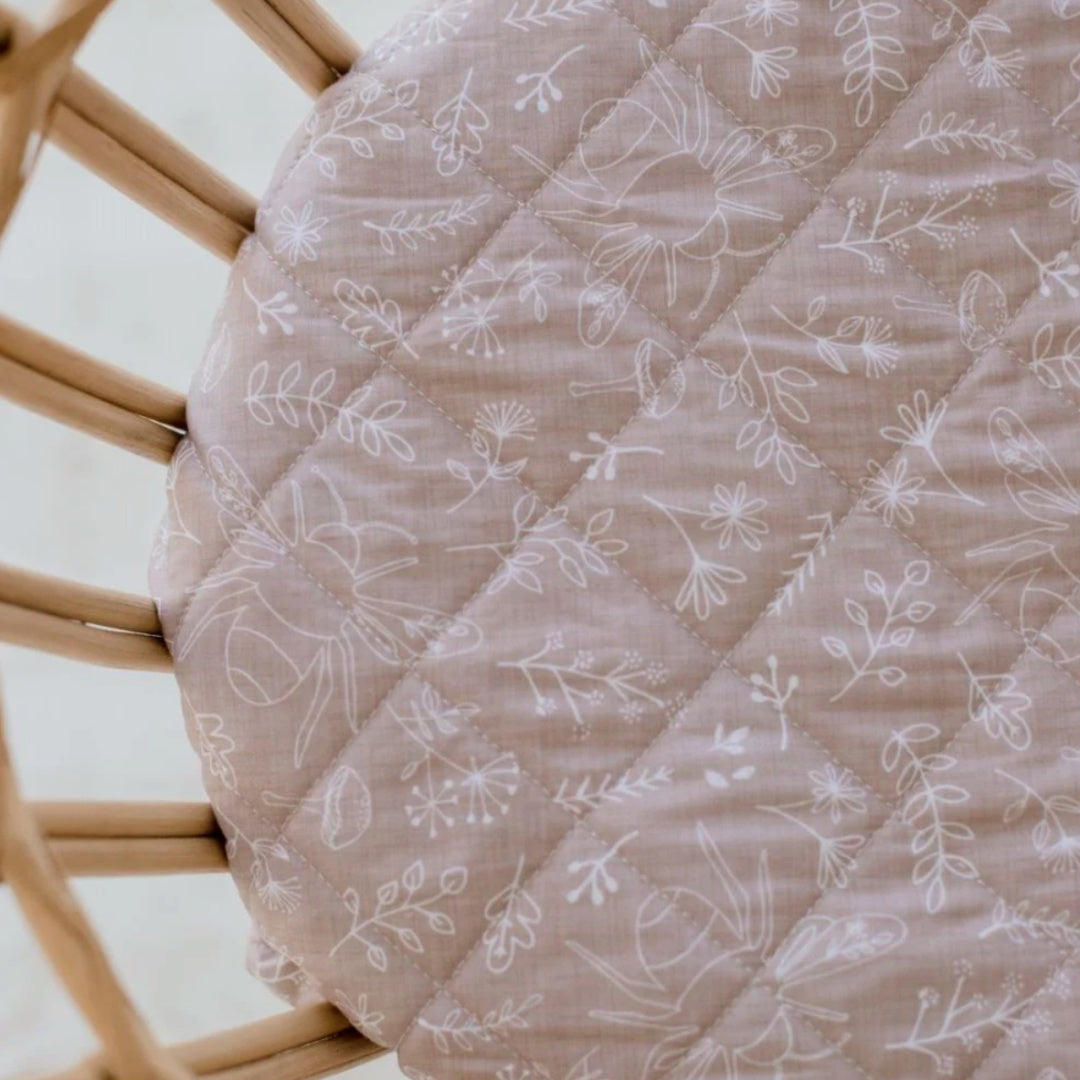 BAMBELLA DESIGNS WATERPROOF FITTED BASSINET SHEET/ CHANGE MAT COVER - BEE KIND