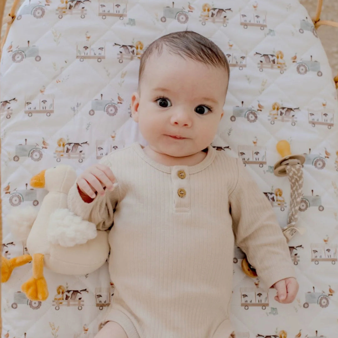 BAMBELLA DESIGNS WATERPROOF FITTED BASSINET SHEET/ CHANGE MAT COVER - OAKWOOD FARM