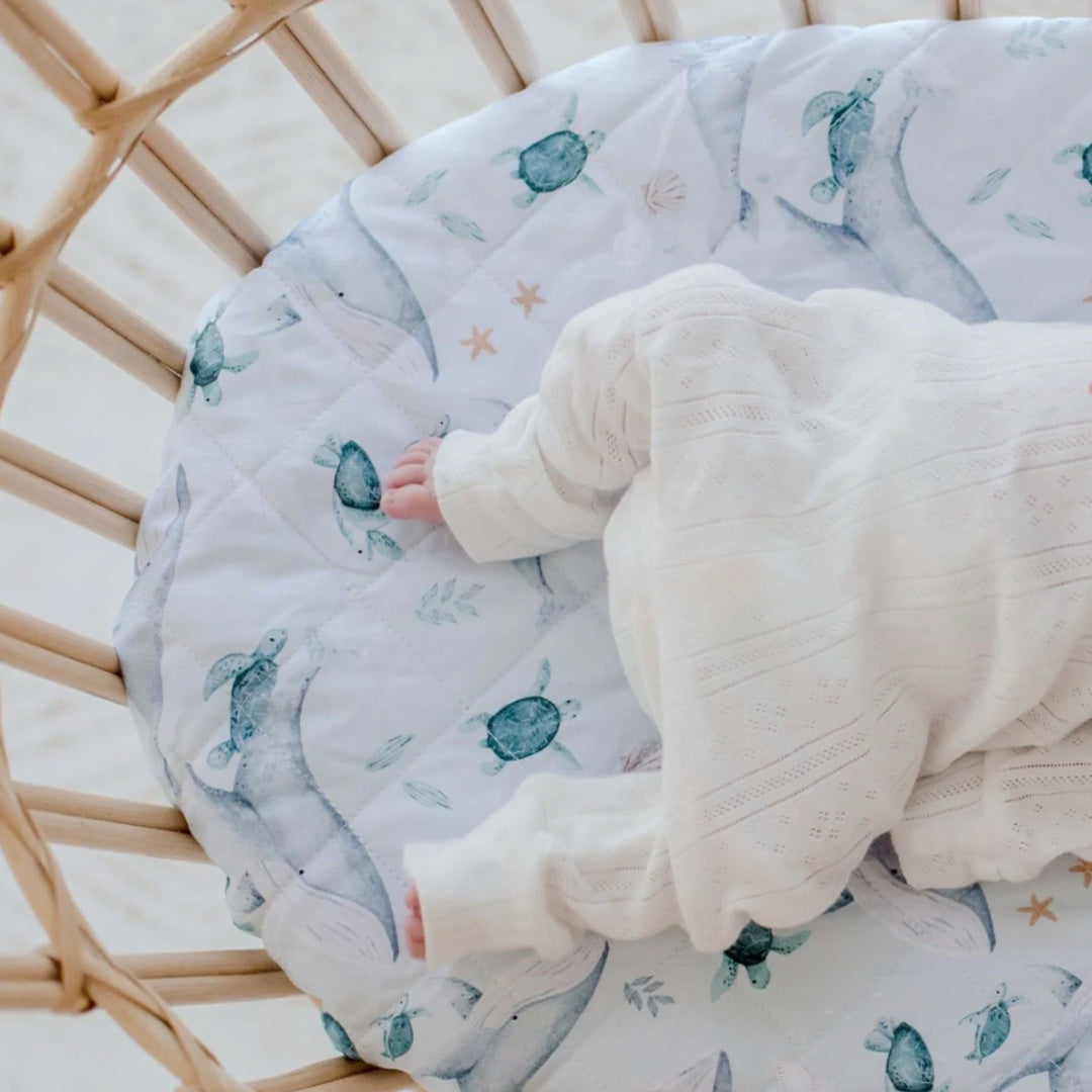 BAMBELLA DESIGNS WATERPROOF FITTED BASSINET SHEET/ CHANGE MAT COVER - TURTLE BAY