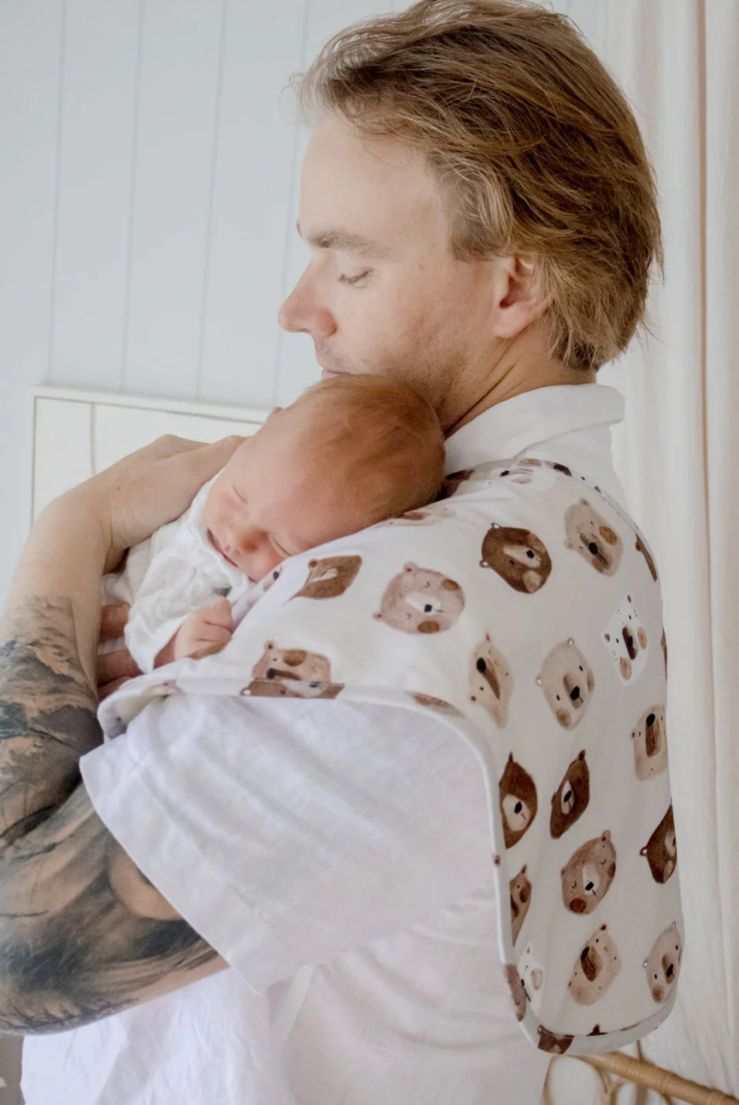 BAMBELLA DESIGNS BURP CLOTH 2 PACK | BEAR IN THERE &amp; OAT