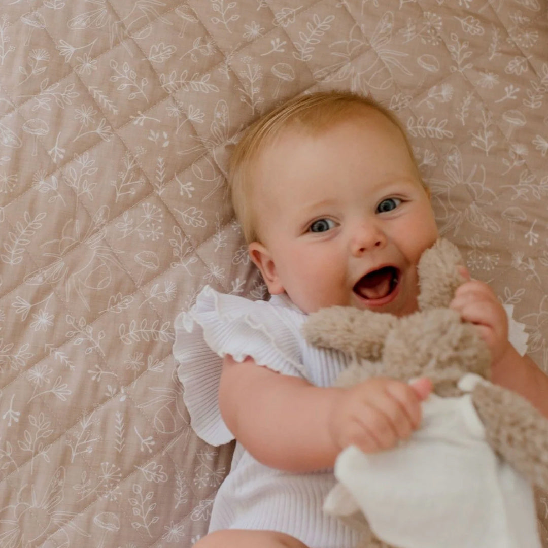 BAMBELLA DESIGNS WATERPROOF COT SHEET  | BEE KIND