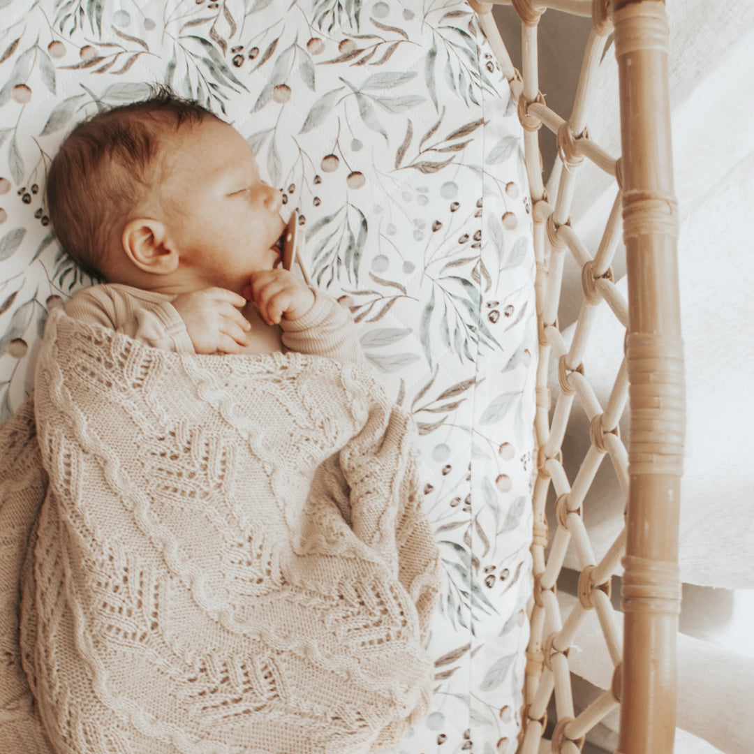 BAMBELLA DESIGNS WATERPROOF FITTED BASSINET SHEET/ CHANGE MAT COVER - BOTANCIAL