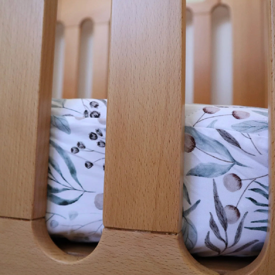 BAMBELLA DESIGNS WATERPROOF COT SHEET  | BOTANICAL