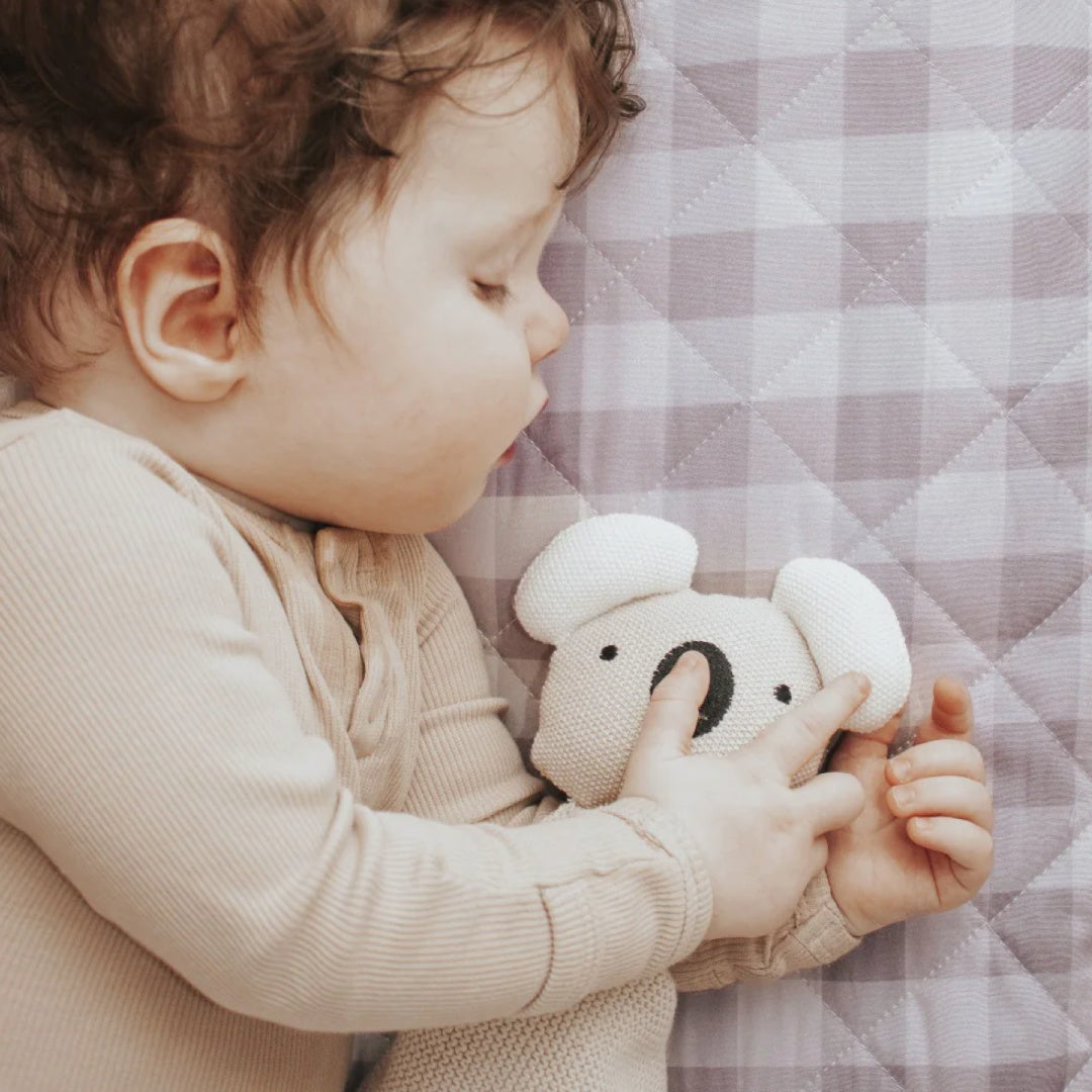 BAMBELLA DESIGNS WATERPROOF COT SHEET  | FAWN GINGHAM