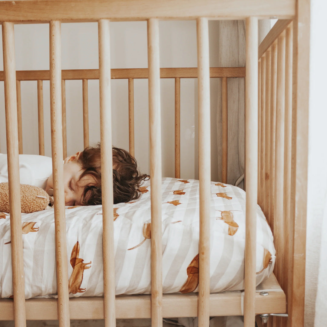 BAMBELLA DESIGNS WATERPROOF COT SHEET  | GREY SAUSAGE DOG