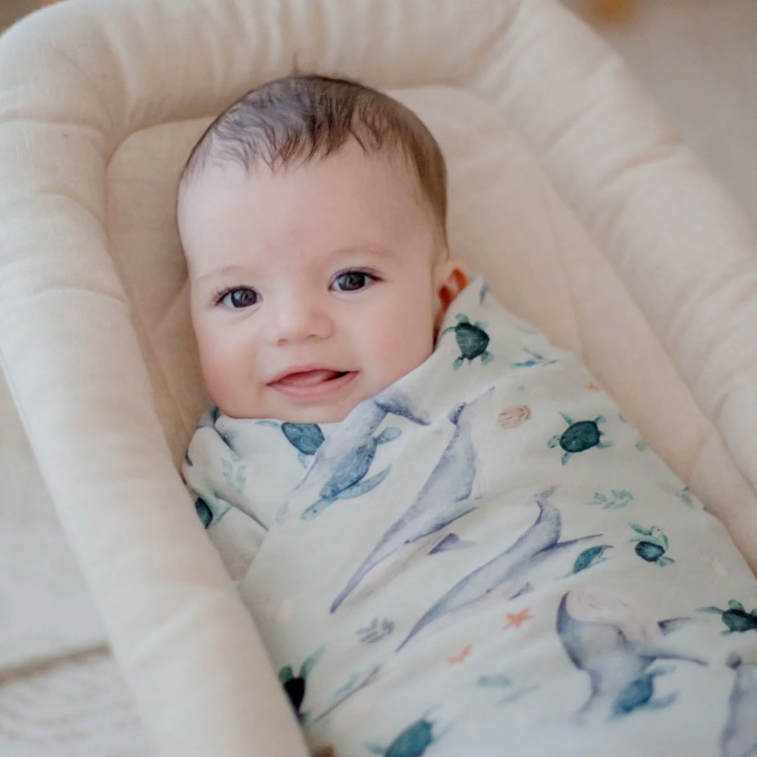 BAMBELLA DESIGNS BAMBOO COTTON MUSLIN SWADDLE WRAP - TURTLE BAY