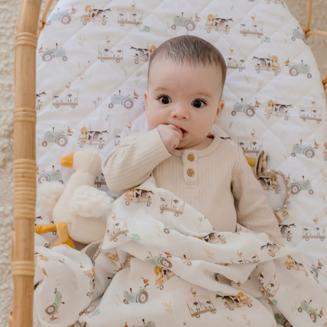 BAMBELLA DESIGNS WATERPROOF FITTED BASSINET SHEET/ CHANGE MAT COVER - OAKWOOD FARM