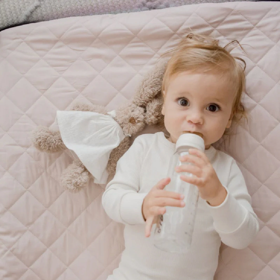 BAMBELLA DESIGNS WATERPROOF PORTACOT/TRAVEL COT FITTED SHEET - LULLABY PINK