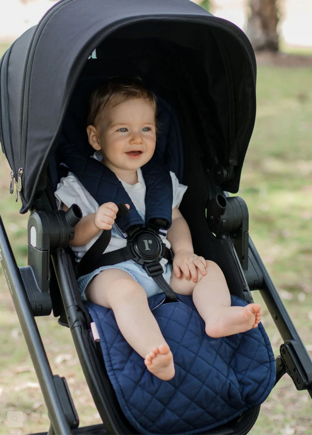 BAMBELLA DESIGNS UNIVERSAL PRAM LINER - NAVY