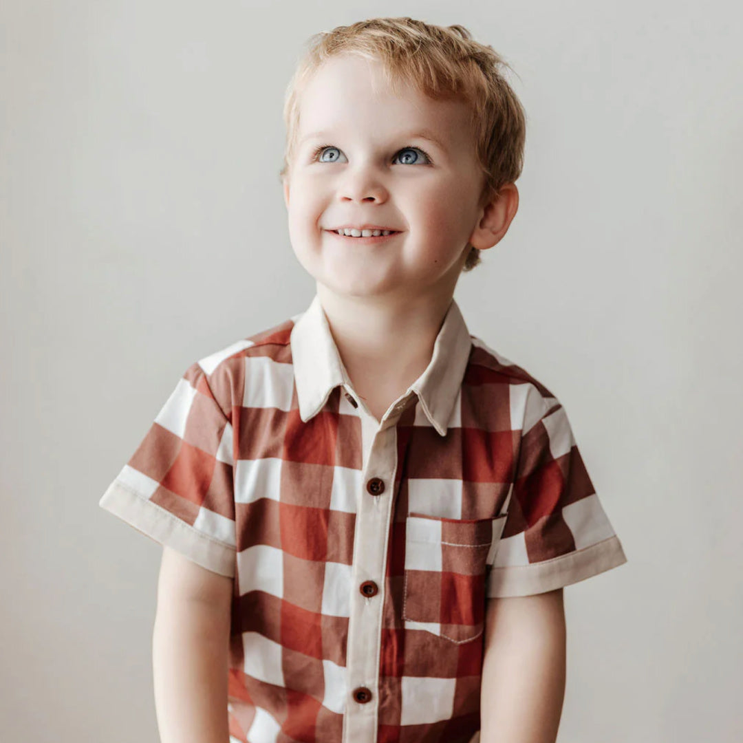 BENCER &amp; HAZELNUT KIDS COLLARED SHIRT - RED GINGHAM