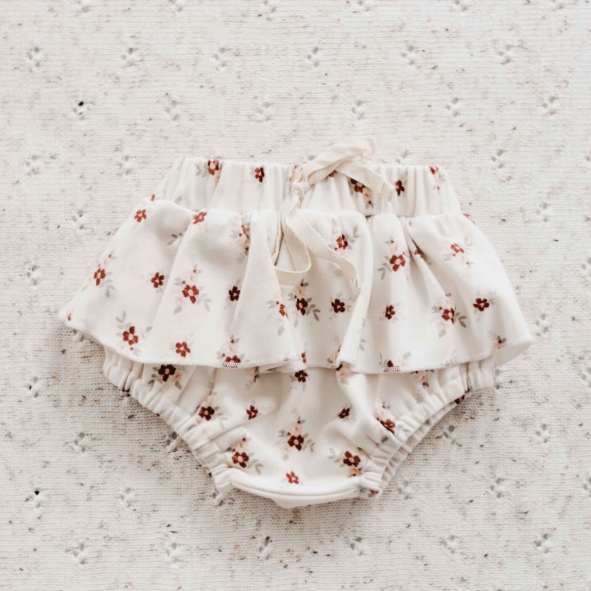 BENCER &amp; HAZELNUT FELIZ FRILL BLOOMERS