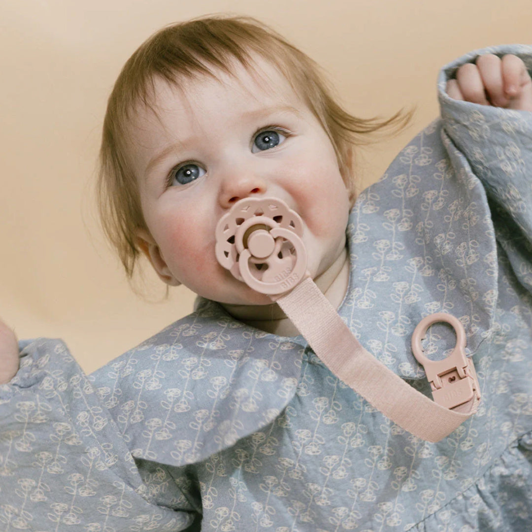 BIBS PACIFIER CLIP LOOP - BLUSH