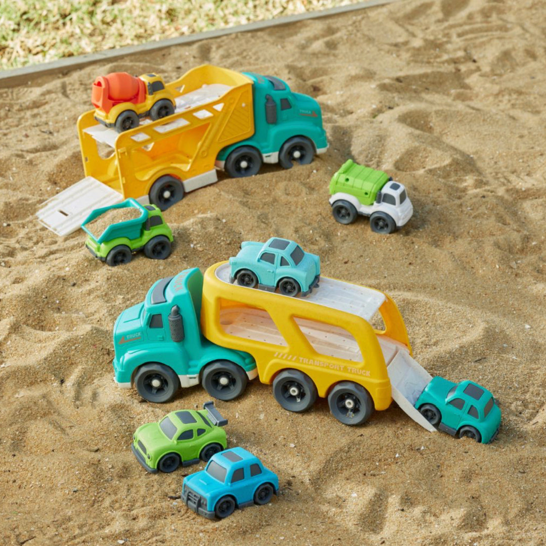 JIGGLE AND GIGGLE BIOPLASTIC VEHICLE CARRIER