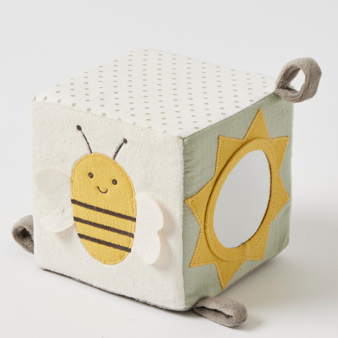 JIGGLE AND GIGGLE PLUSH GARDEN BLOCK