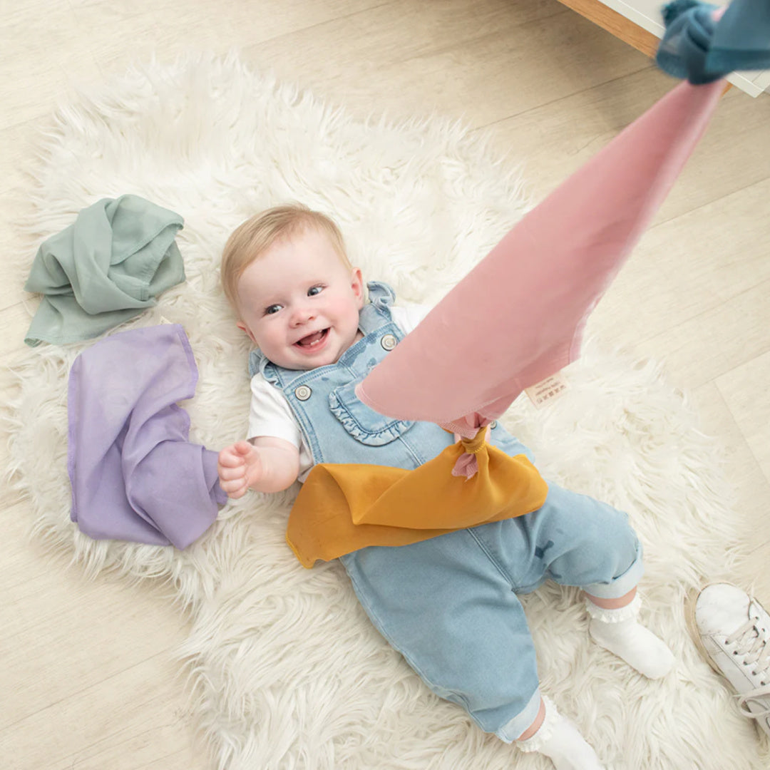 LIVING TEXTILES 4-IN-1 SENSORY CUBE