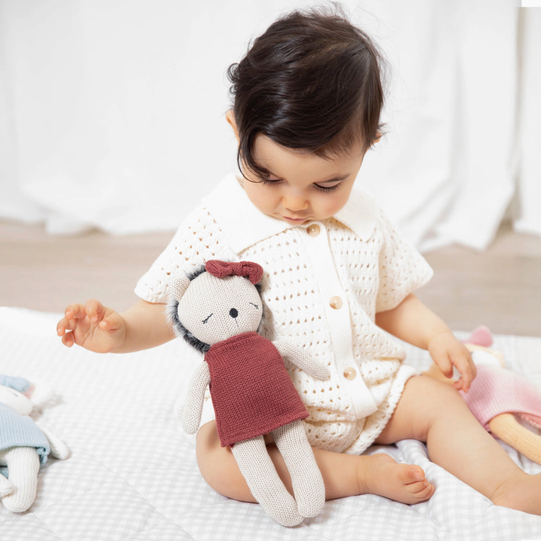 LIVING TEXTILES KNITTED ANIMAL TOY- HELEN THE HEDGEHOG