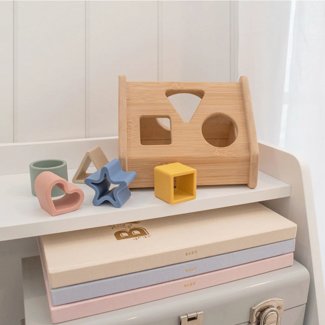 LIVING TEXTILES HOUSE SHAPE SORTER