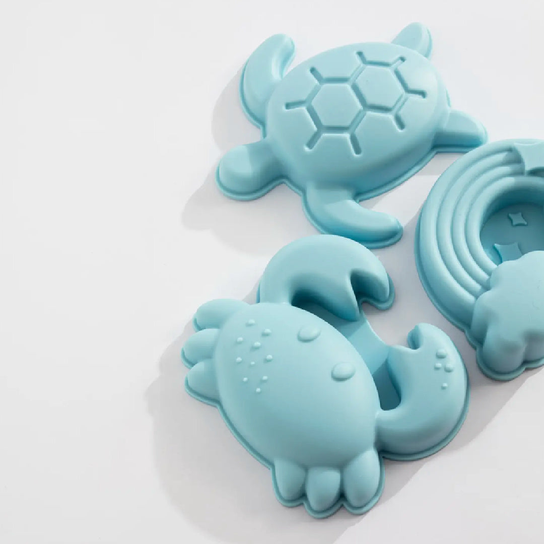 LIVING TEXTILES SILICONE BUCKET SET 8PC - LIGHT BLUE