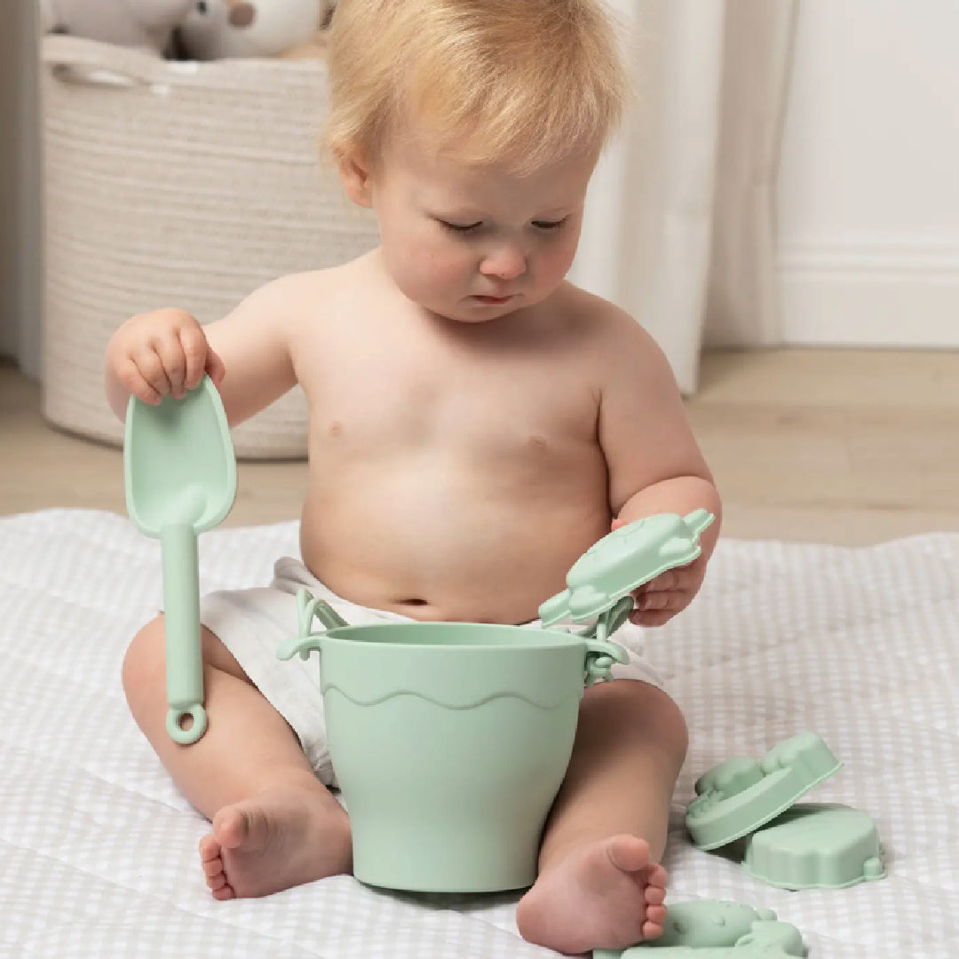 LIVING TEXTILES SILICONE BUCKET SET 8PC - LIGHT SAGE