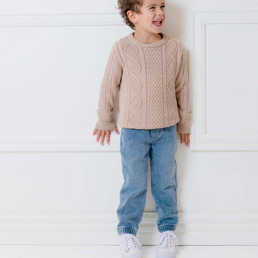 MILKY LIGHTWASH DENIM JEANS