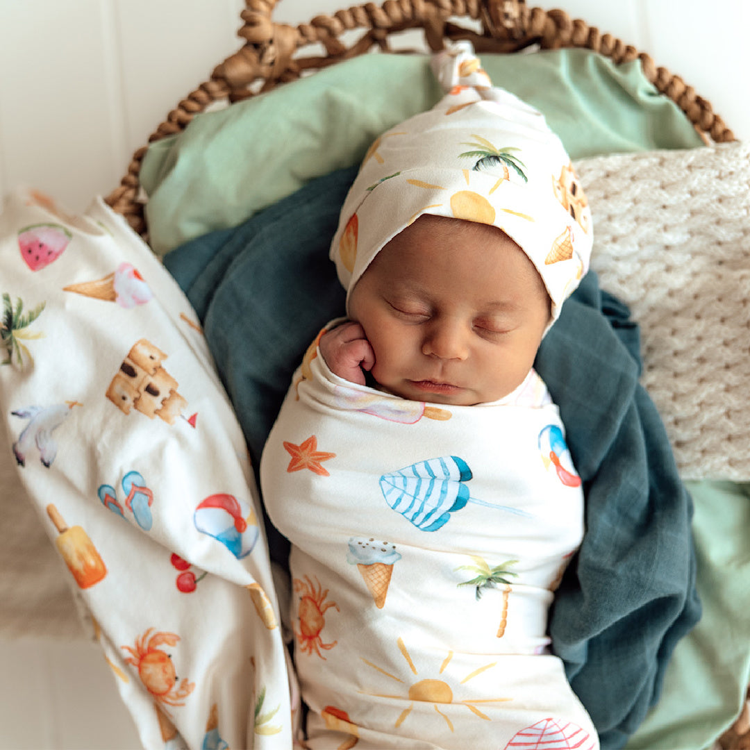 SNUGGLE HUNNY ORGANIC JERSEY WRAP AND BEANIE SET - BEACH FUN