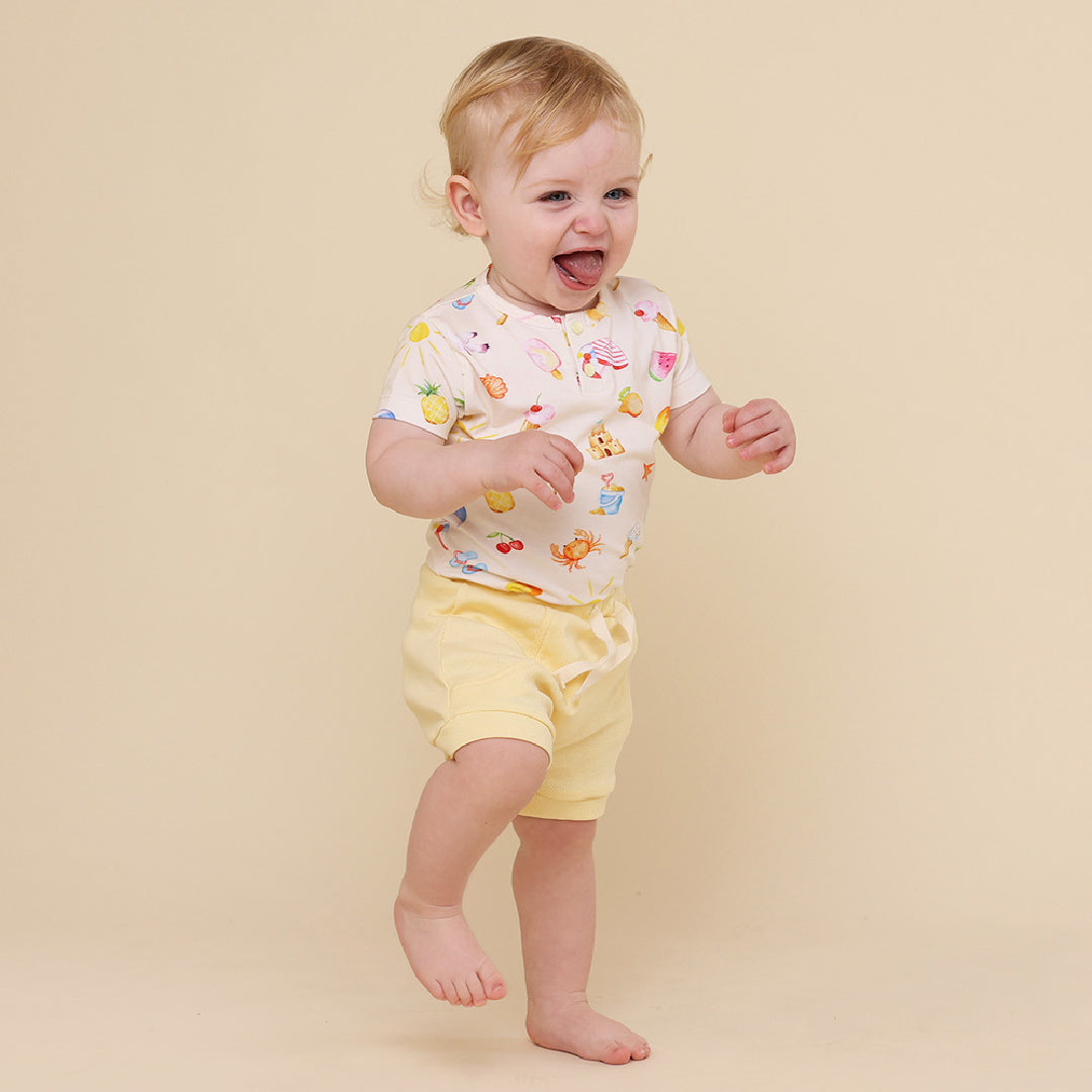 SNUGGLE HUNNY ORGANIC SHORT SLEEVE BODYSUIT - BEACH FUN