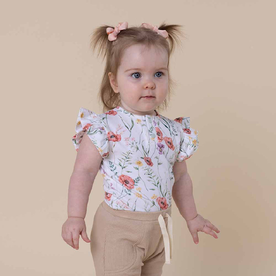 SNUGGLE HUNNY ORGANIC SHORT SLEEVE BODYSUIT WITH FRILL - MEADOW