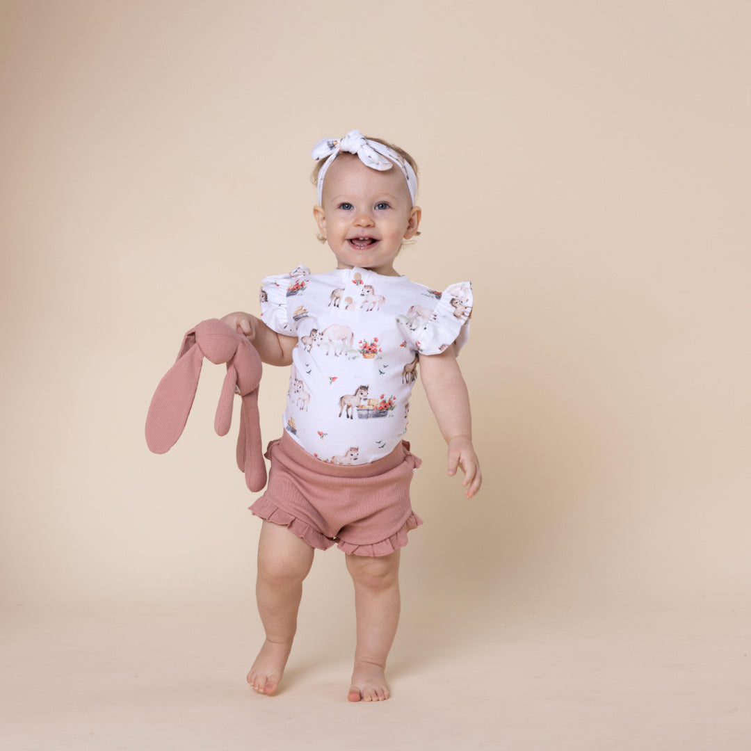 SNUGGLE HUNNY ORGANIC SHORT SLEEVE BODYSUIT WITH FRILL - PONY PALS