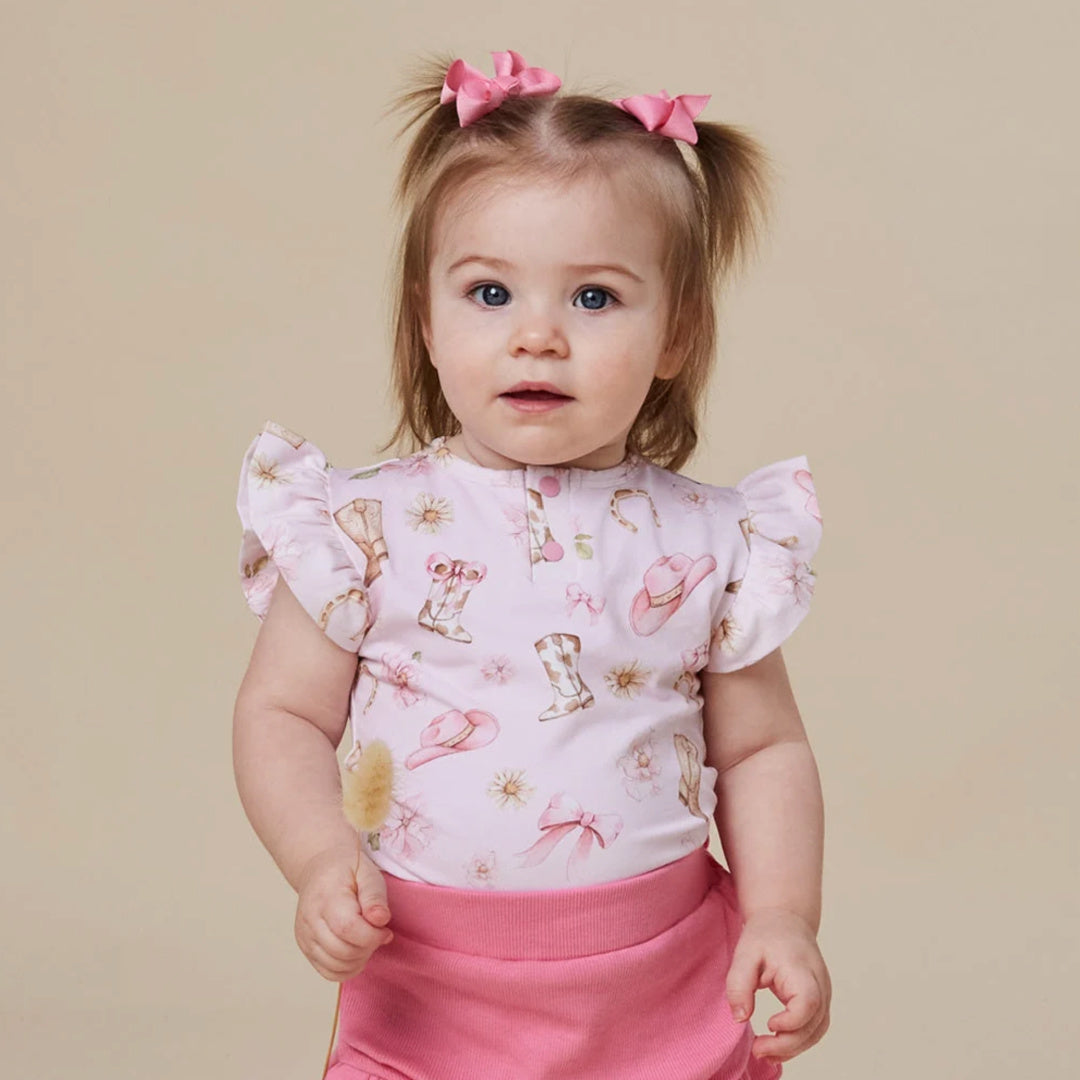 SNUGGLE HUNNY ORGANIC SHORT SLEEVE BODYSUIT WITH FRILL - BOOTS &amp; BOWS