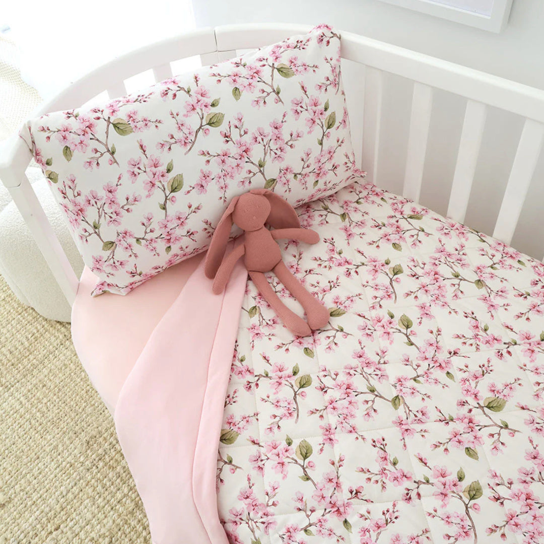 SNUGGLE HUNNY ORGANIC COTTON COT COMFORTER - CHERRY BLOSSOM