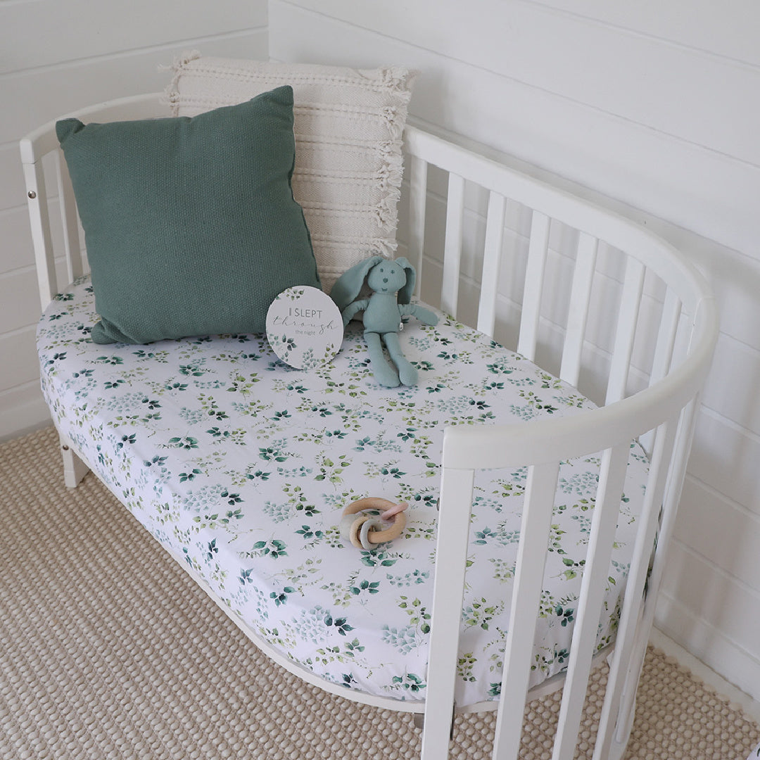 SNUGGLE HUNNY ORGANIC FITTED COT SHEET - EDEN