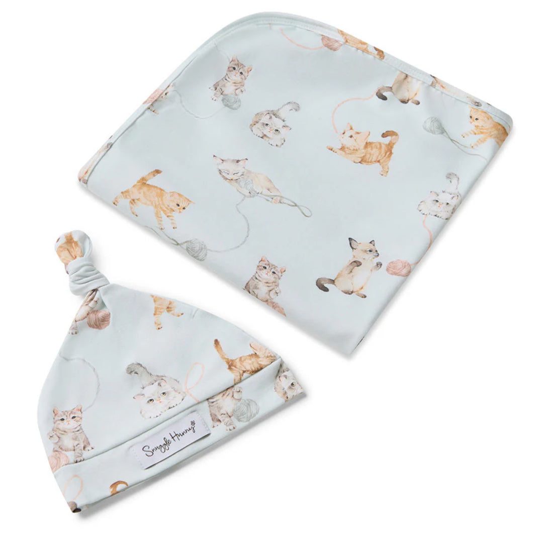 SNUGGLE HUNNY ORGANIC JERSEY WRAP AND BEANIE SET - KITTENS