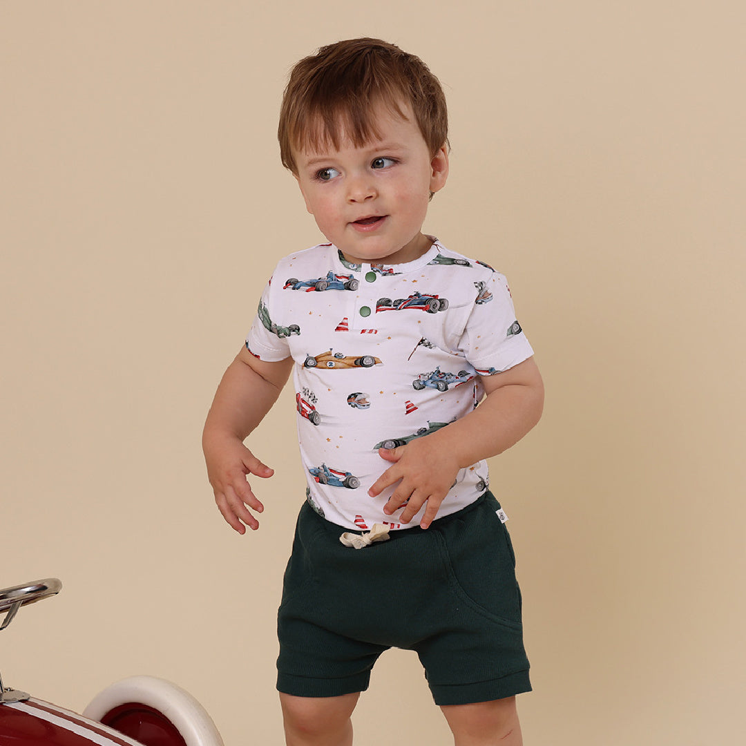 SNUGGLE HUNNY ORGANIC SHORT SLEEVE BODYSUIT - LITTLE RACERS