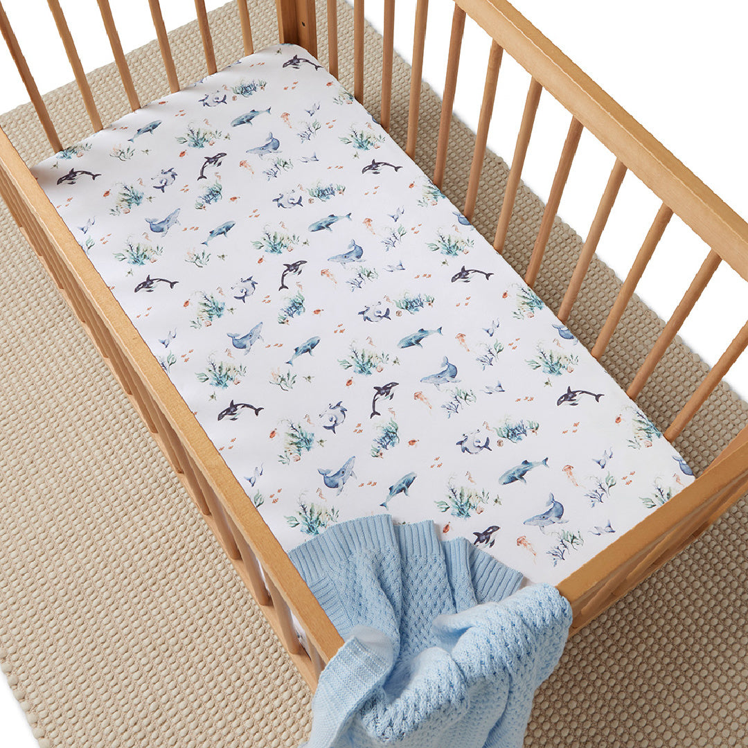 SNUGGLE HUNNY ORGANIC FITTED COT SHEET - OCEAN