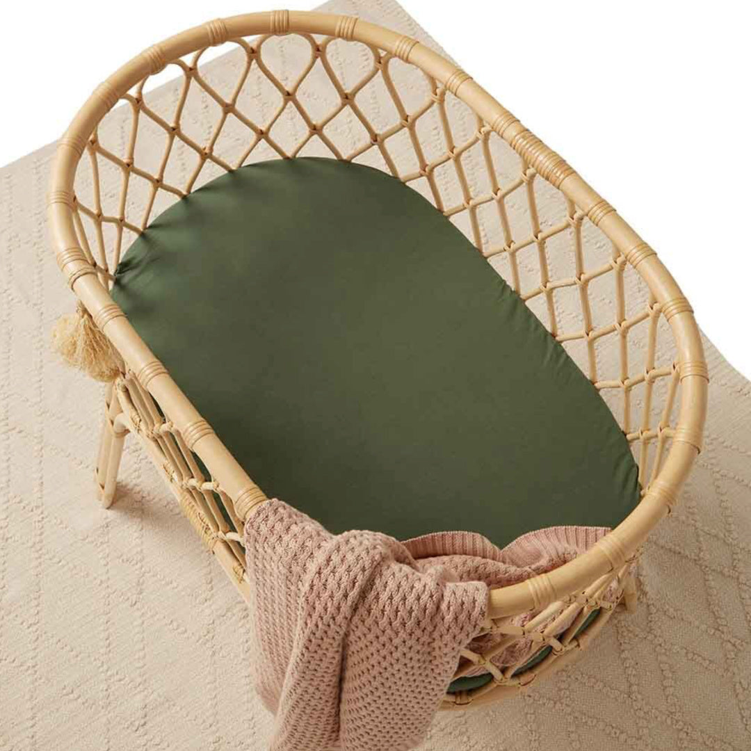 SNUGGLE HUNNY ORGANIC FITTED BASSINET SHEET / CHANGE PAD COVER - OLIVE