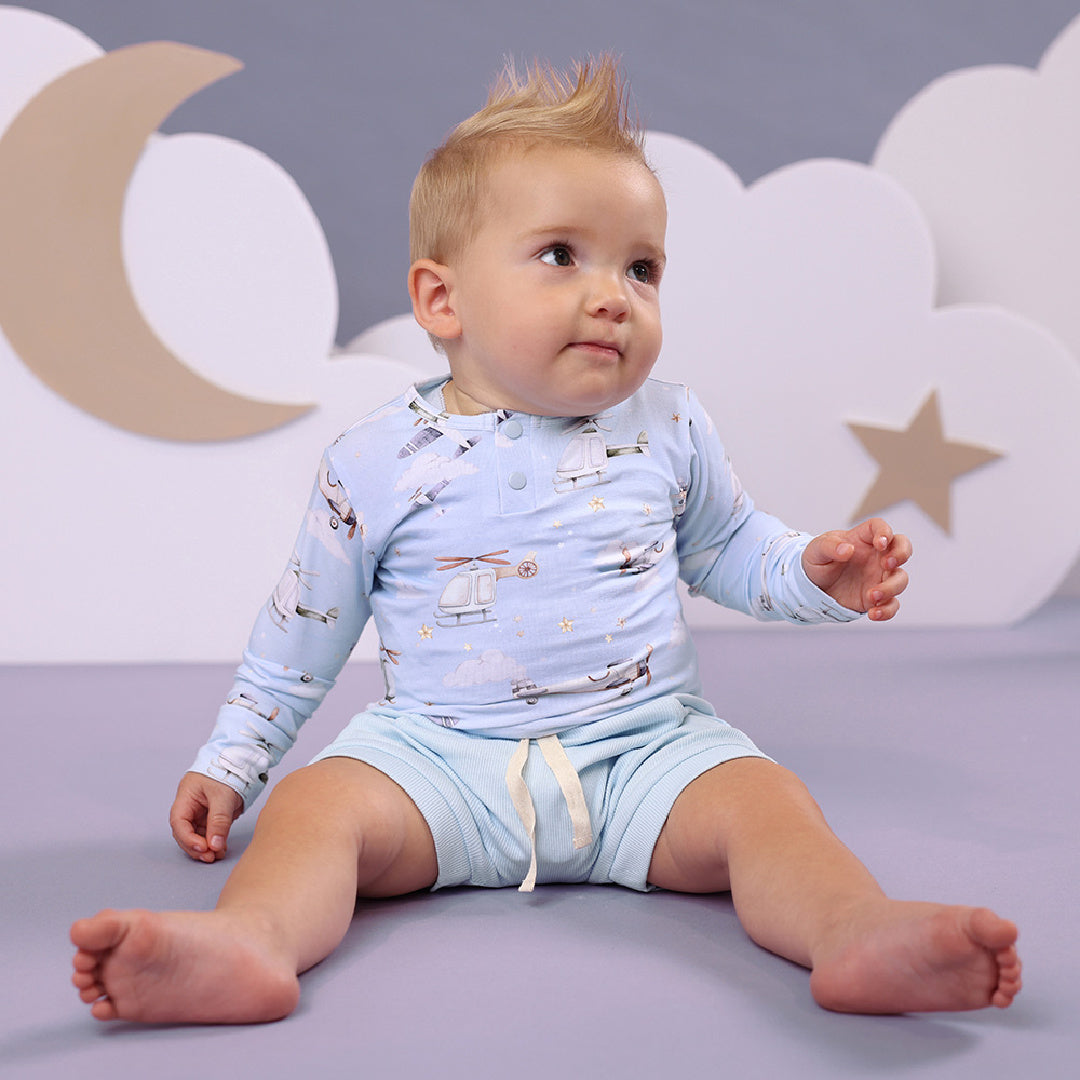 SNUGGLE HUNNY ORGANIC BABY SHORTS - BABY BLUE