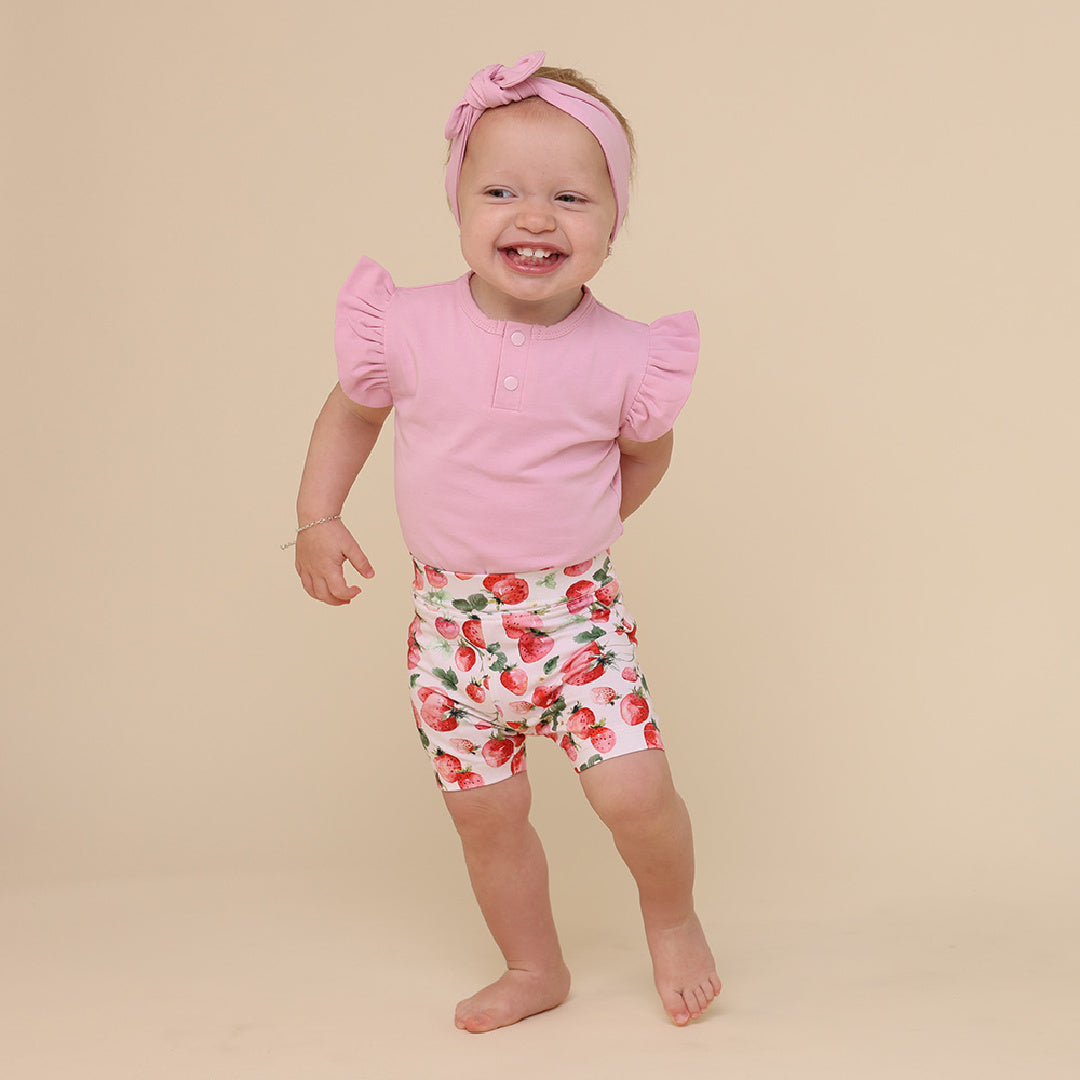 SNUGGLE HUNNY ORGANIC BIKE SHORTS - STRAWBERRY