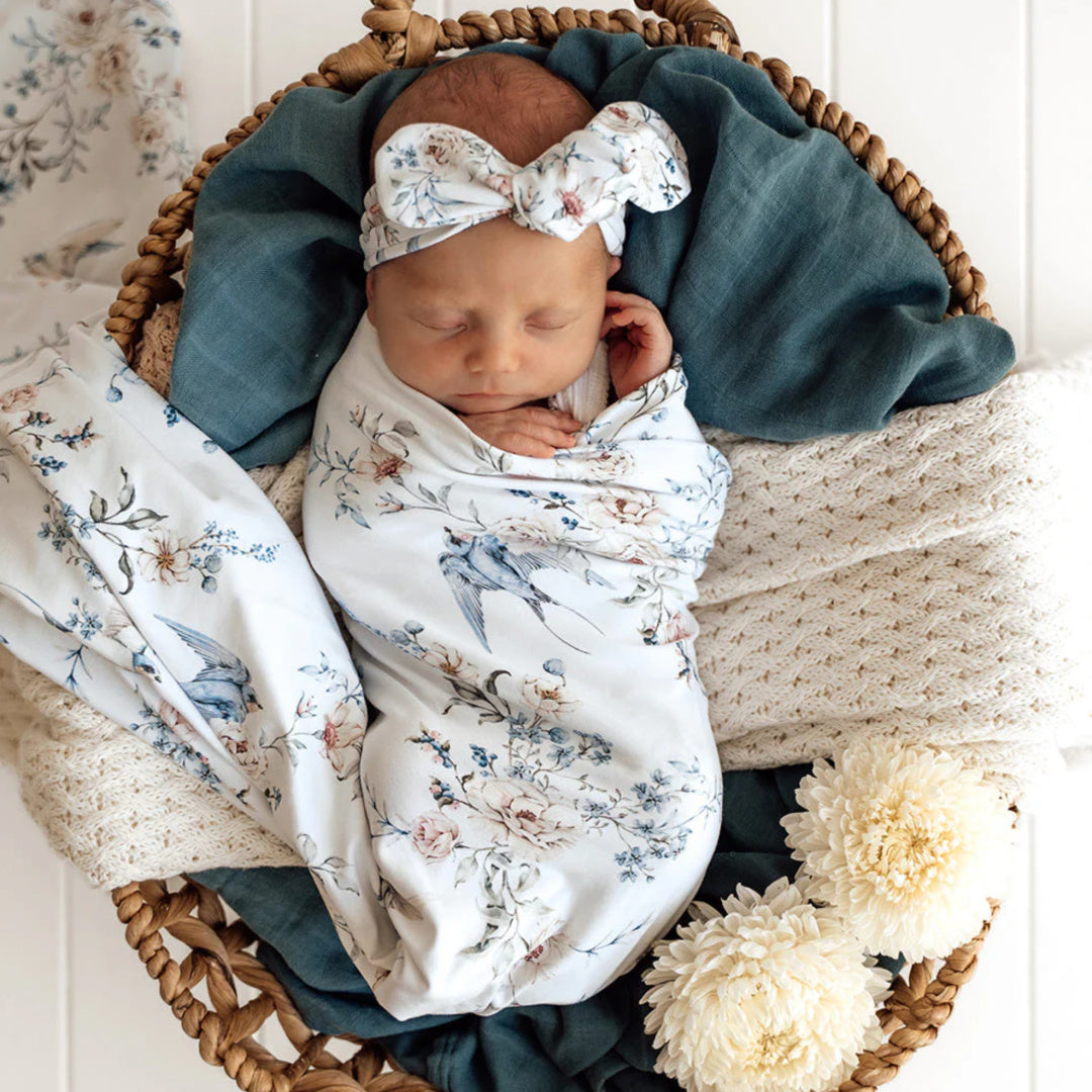 SNUGGLE HUNNY ORGANIC JERSEY WRAP AND TOPKNOT SET - SWEET SWALLOWS