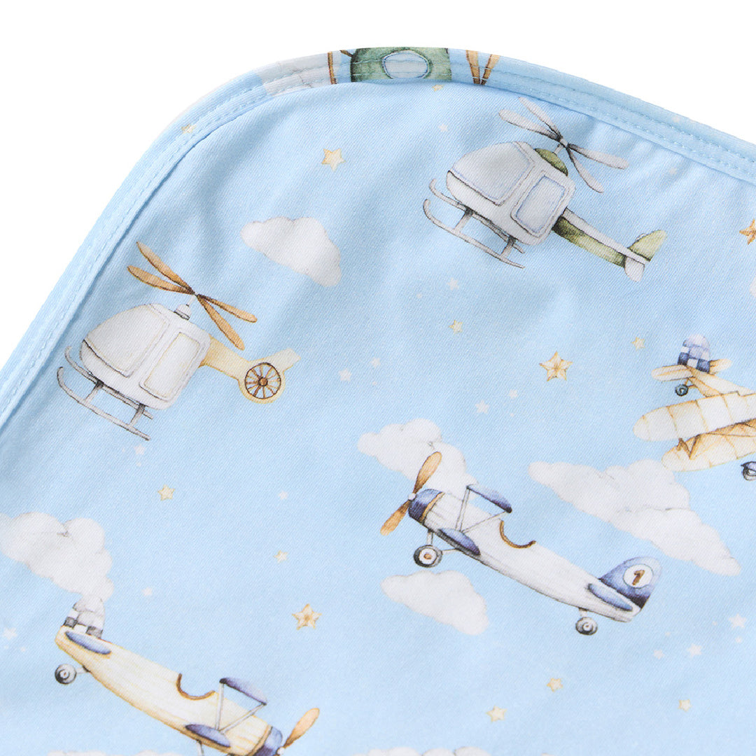 SNUGGLE HUNNY ORGANIC JERSEY WRAP AND BEANIE SET - TAKING FLIGHT